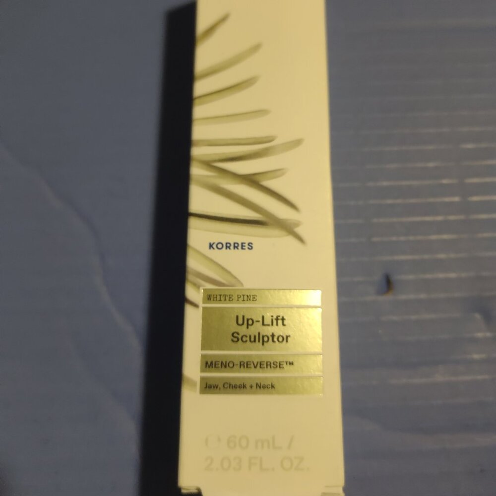 Korres Up-Lift Sculptor White Pine Meno-Reverse™